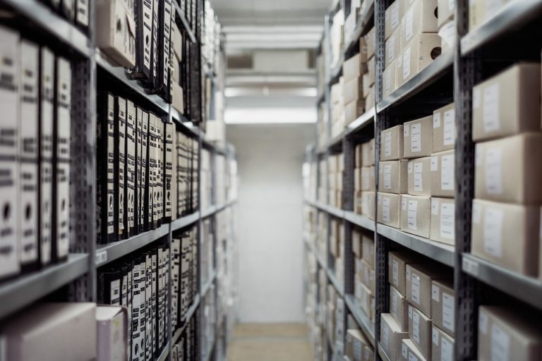 What is virtual warehousing